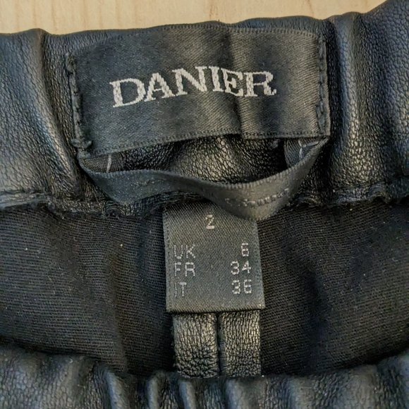 EUC Danier Leather Pants with Stretchy Waist - Picture 4 of 4
